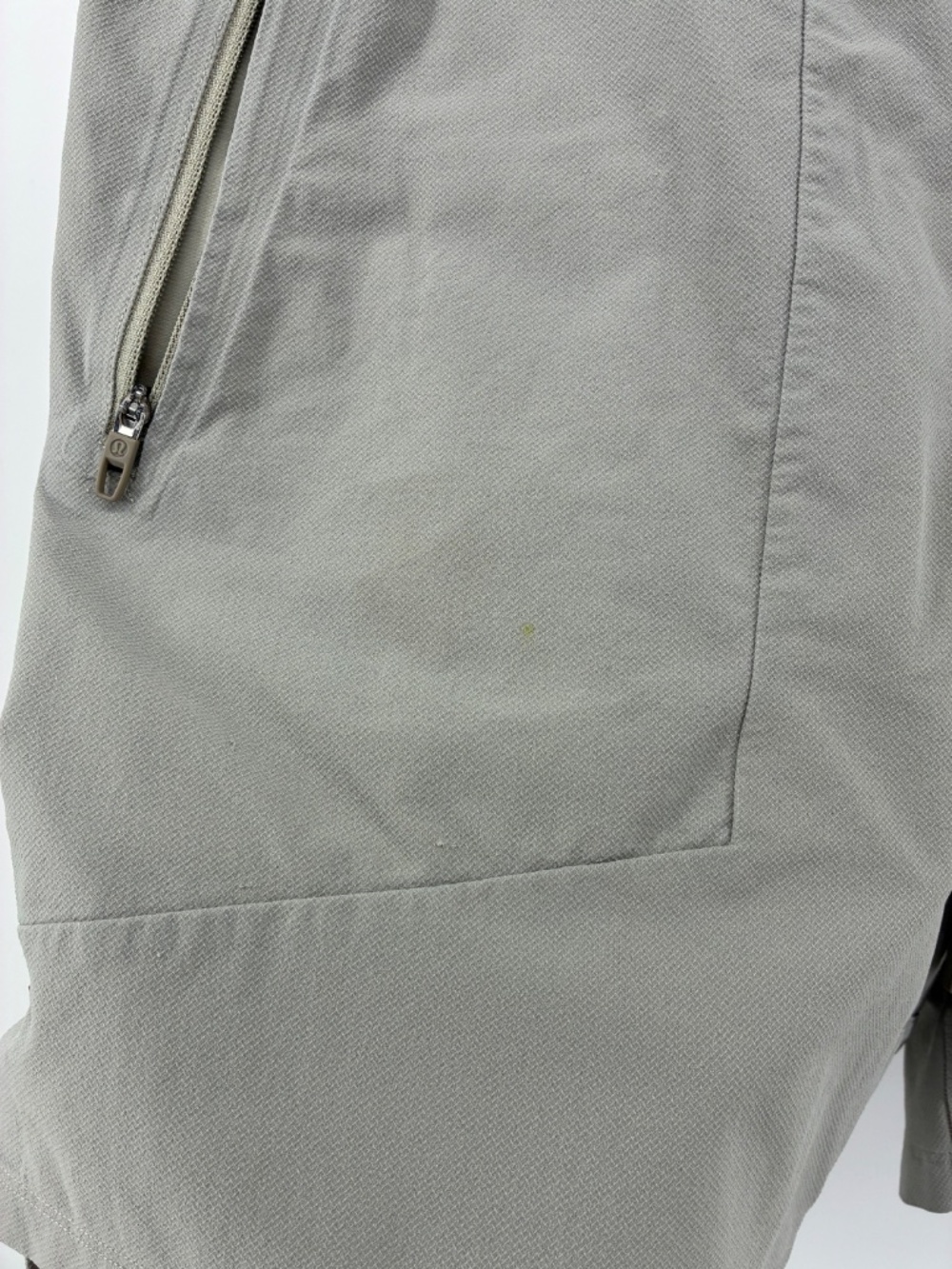 Lululemon Men’s Grey Athletic Shorts Athleisure Sporty - Picture 2 of 14